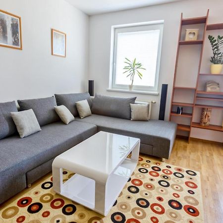 Apartman Hugo Veľký Slavkov Eksteriør billede