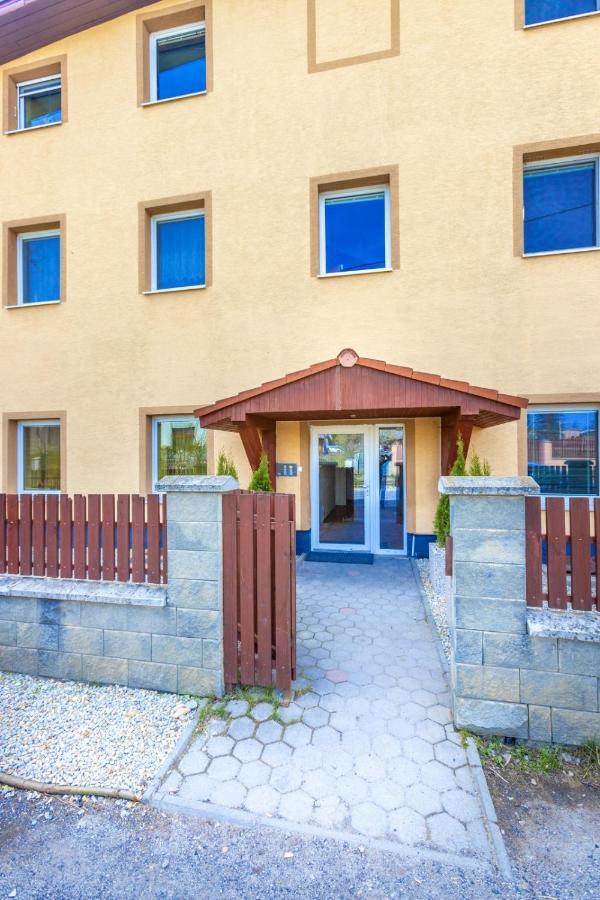 Apartman Hugo Veľký Slavkov Eksteriør billede